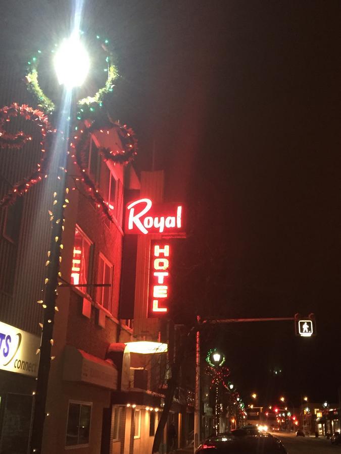 Royal Hotel فلين فلون المظهر الخارجي الصورة