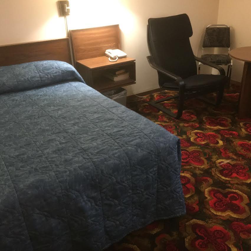Royal Hotel فلين فلون المظهر الخارجي الصورة